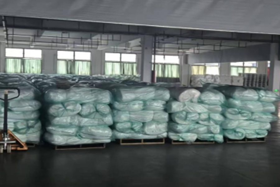 منطقة إنتاج القماش الرمادي إلى التسليم